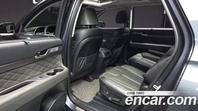 Hyundai Palisade — Фото автомобиля 17