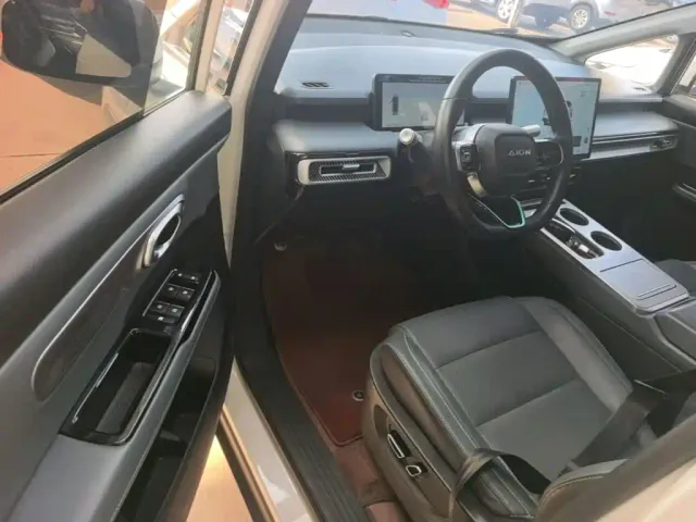GAC Aion Y — Фото автомобиля 15