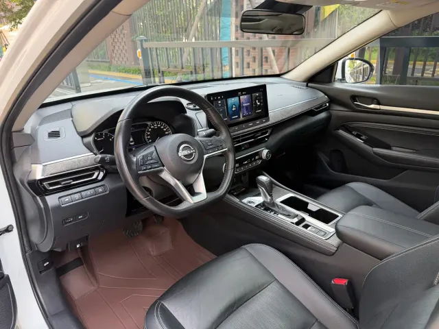 Nissan Teana — Фото автомобиля 11