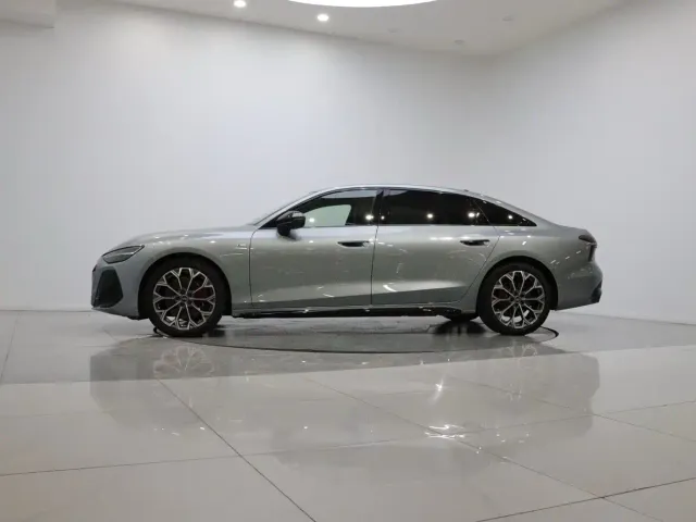 Audi A6L — Фото автомобиля 8