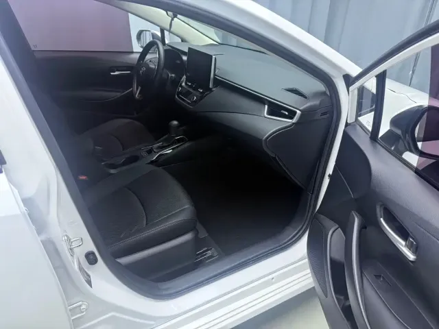 Toyota Corolla — Фото автомобиля 10