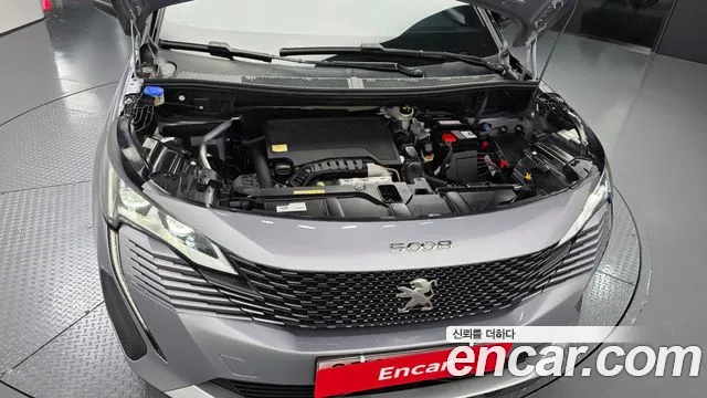 Peugeot 5008 — Фото автомобиля 9