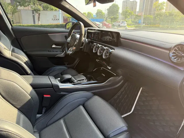 Mercedes-Benz A-Class AMG — Фото автомобиля 11