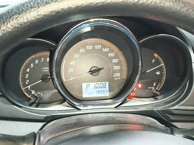 Toyota YARiS L Zhi Xuan — Фото автомобиля 11