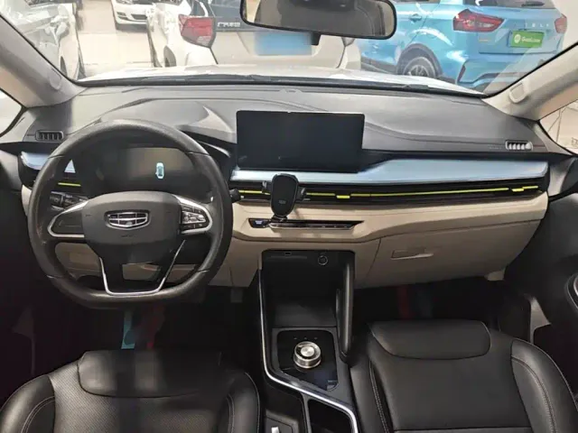 Geely Geometry EX3 Kung Fu Bull — Фото автомобиля 9
