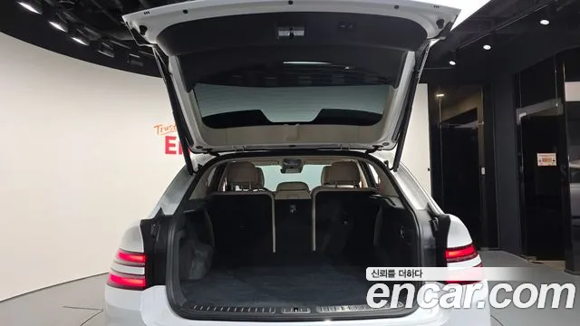 Genesis GV80 — Фото автомобиля 18