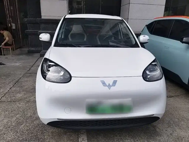 Wuling Bingo — Фото автомобиля 2