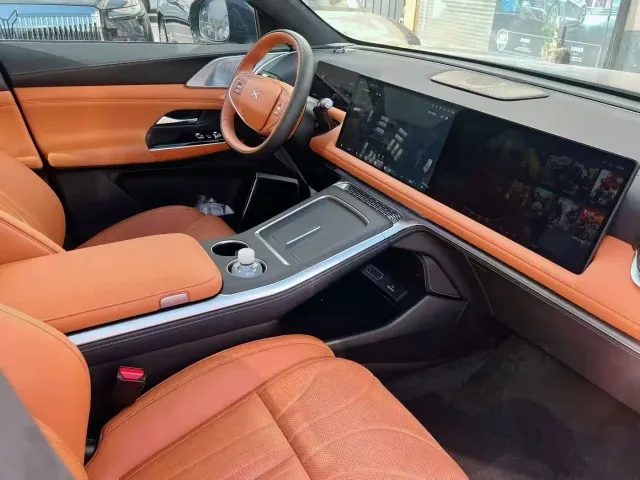 Xpeng G9 — Фото автомобиля 4