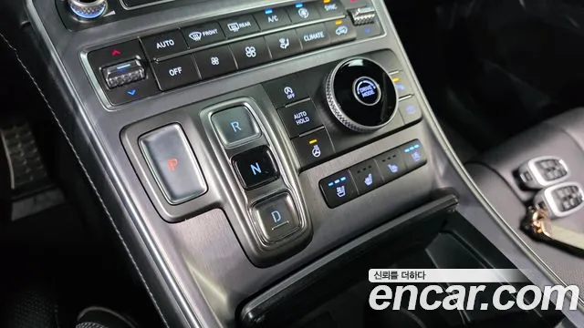 Hyundai Santafe Новый Santa Fe Бензин 2.5T 2WD — Фото автомобиля 9