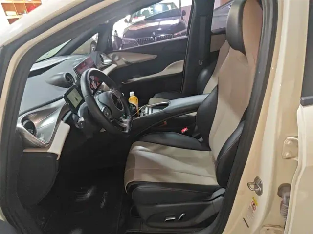 BYD Dolphin — Фото автомобиля 14