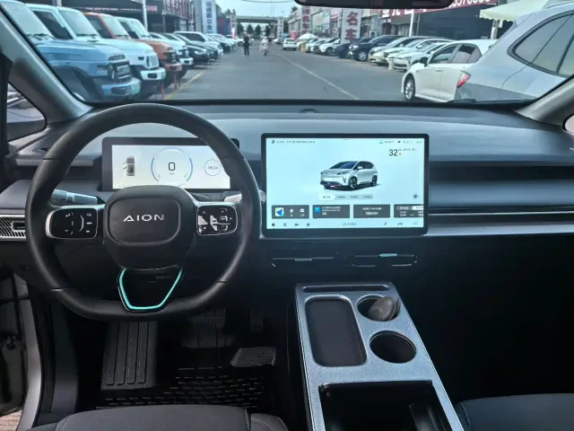 GAC Aion Y — Фото автомобиля 5