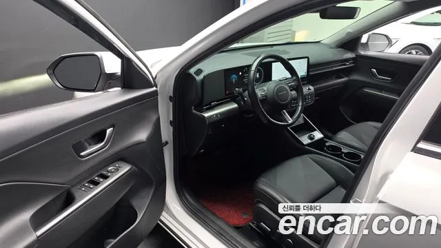 Hyundai Kona SX2 — Фото автомобиля 15