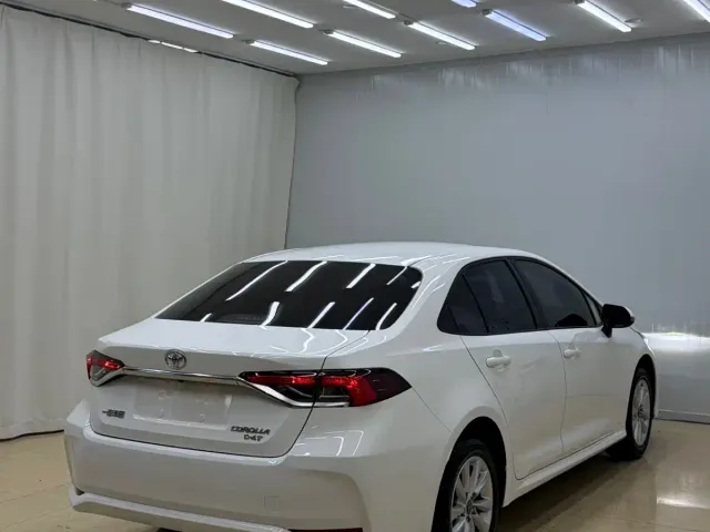 Toyota Corolla — Фото автомобиля 4