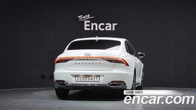 Hyundai Grandeur Новый Grandeur IG — Фото автомобиля 4