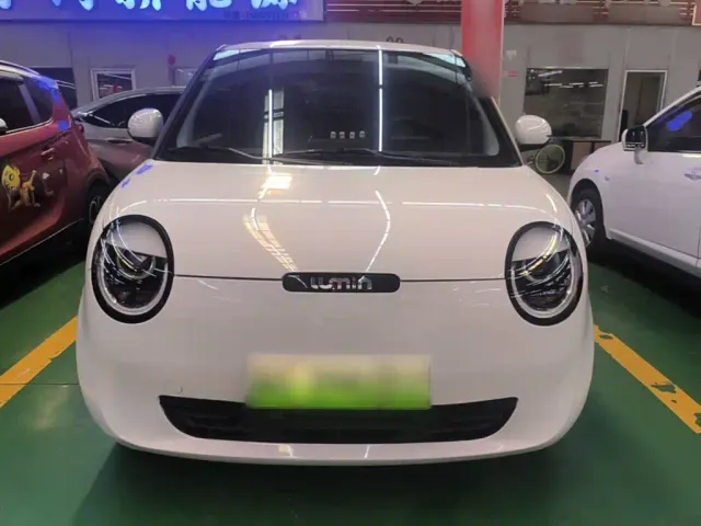 Changan Lumin — Фото автомобиля 2