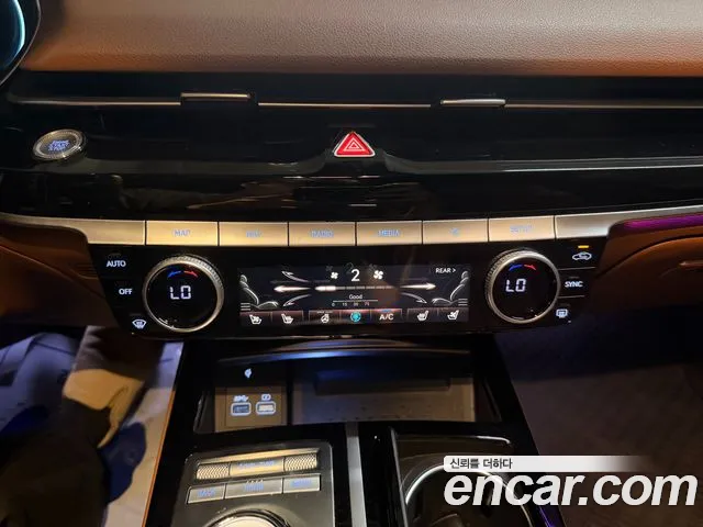 Genesis G80 Бензин 2.5 турбо 2WD — Фото автомобиля 9