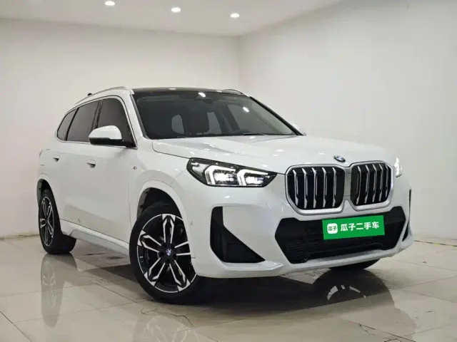 BMW X1 — Фото автомобиля 3
