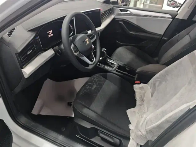 Jetta VA7 — Фото автомобиля 14