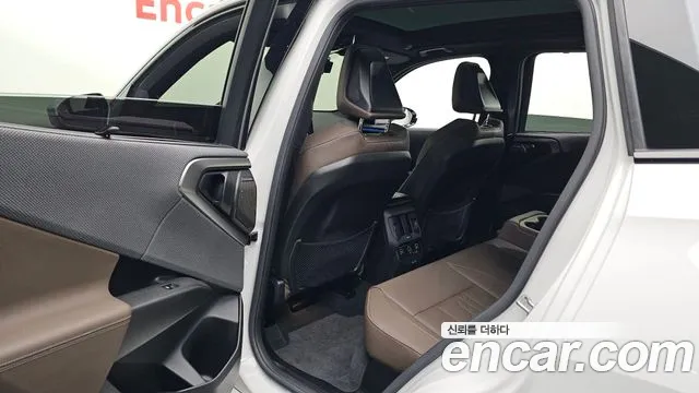 BMW X3 xDrive 20 M Sport Pro — Фото автомобиля 11