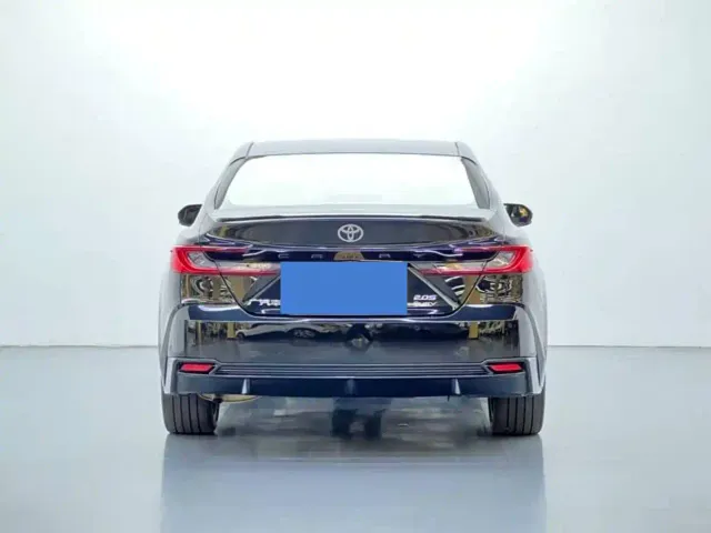 Toyota Camry — Фото автомобиля 5