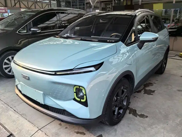 Фотография автомобиля — Geely Geometry E Firefly