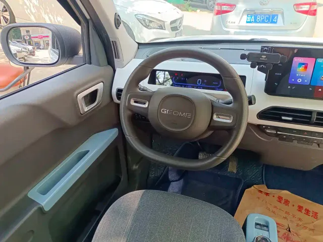 Geely Panda — Фото автомобиля 10