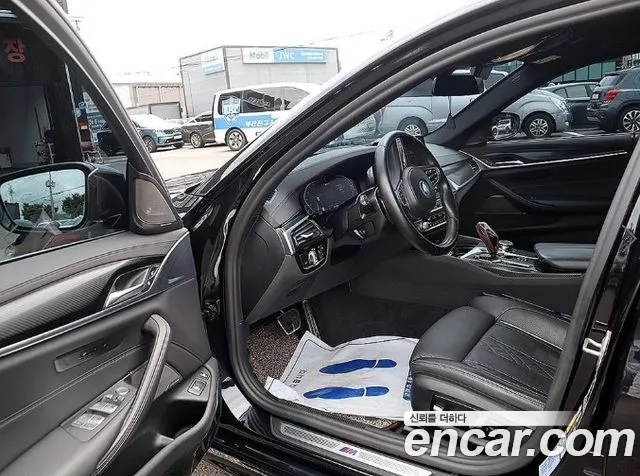 BMW 5-Series 5 серия (G30) — Фото автомобиля 6