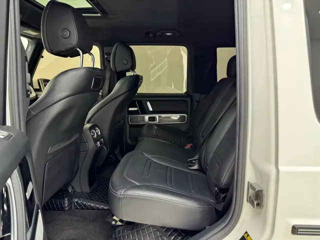 Mercedes-Benz G-Class — Фото автомобиля 20
