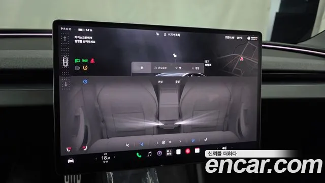 Tesla Model 3 — Фото автомобиля 27