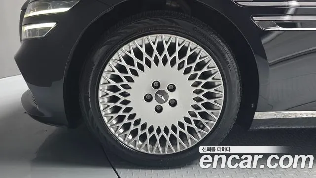 Genesis G80 RG3 — Фото автомобиля 5