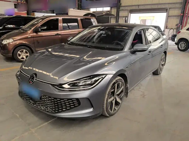 Фотография автомобиля — Volkswagen Lamando