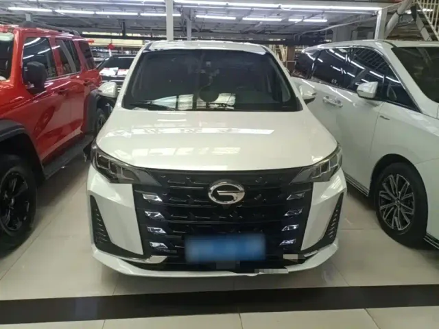 GAC Trumpchi M6 — Фото автомобиля 2
