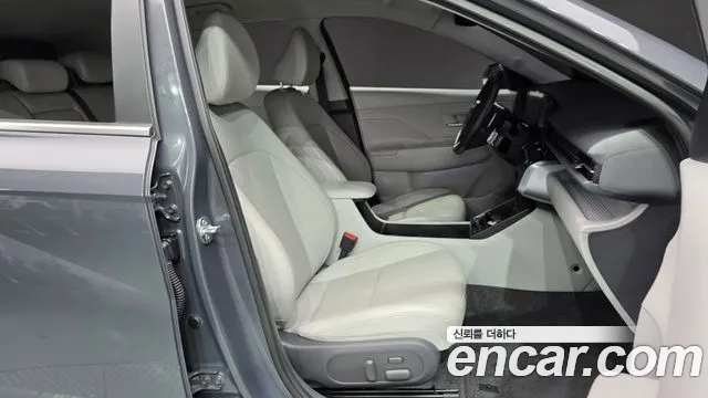 Hyundai Kona SX2 — Фото автомобиля 16