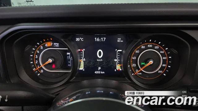 Jeep Wrangler JL — Фото автомобиля 8