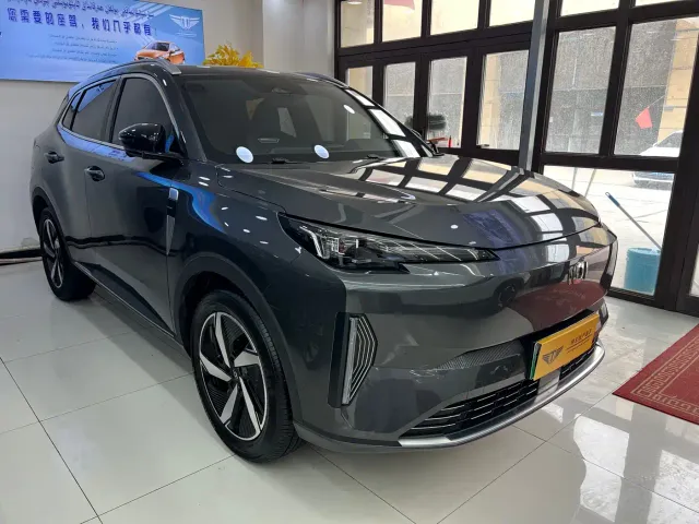 Фотография автомобиля — Changan Qiyuan Q05