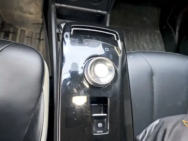 Geely Geometry E Firefly — Фото автомобиля 13