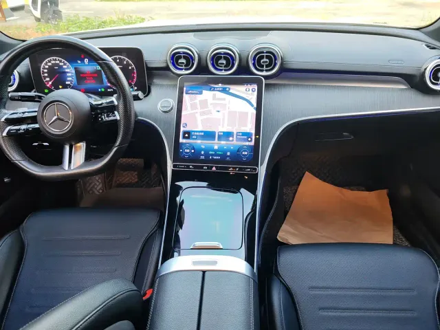 Mercedes-Benz C-Class — Фото автомобиля 4