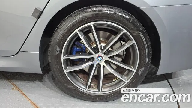 BMW 5-Series 5 серия (G30) 523d M Sport — Фото автомобиля 20