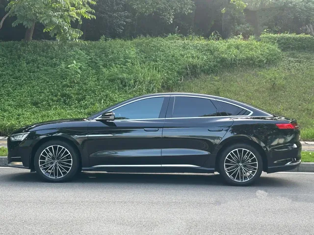 BYD Han — Фото автомобиля 3