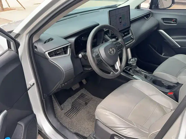 Toyota Frontlander — Фото автомобиля 16