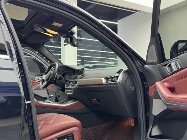 BMW X5 — Фото автомобиля 10