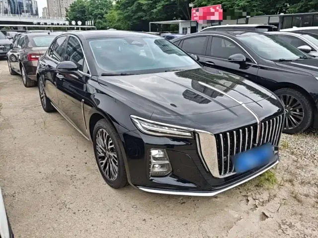 Hongqi H5 — Фото автомобиля 3