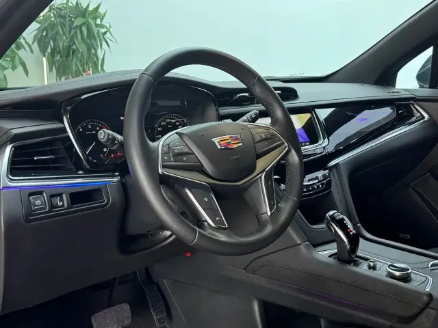 Cadillac XT5 — Фото автомобиля 7