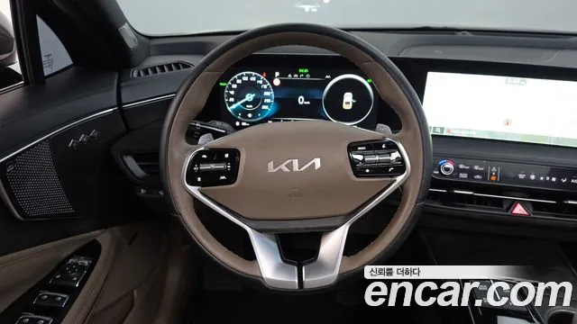 Kia K8 Hybrid — Фото автомобиля 13
