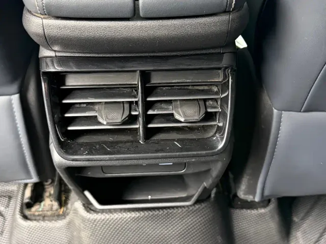 Geely Boyue L — Фото автомобиля 7