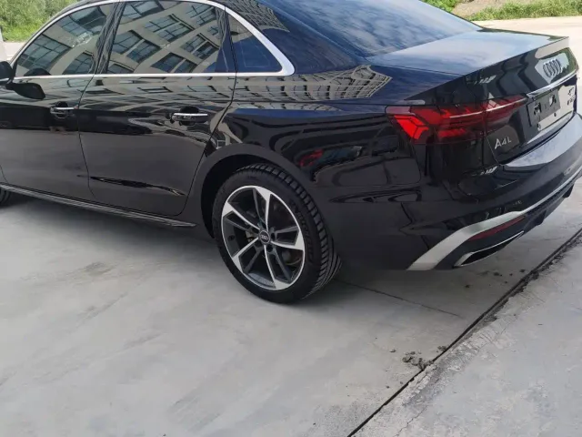 Audi Audi A4L 2022 40 TFSI Fashion Elegance — Фото автомобиля 4