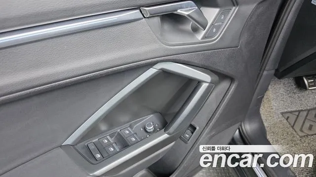 Audi Q3 35 TDI Premium Sportback — Фото автомобиля 12