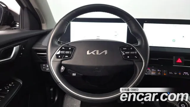 Kia EV6 Long Range — Фото автомобиля 11
