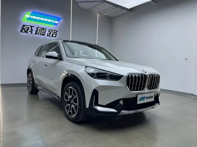 BMW X1 — Фото автомобиля 2