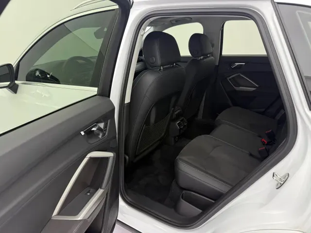 Audi Q3 — Фото автомобиля 19